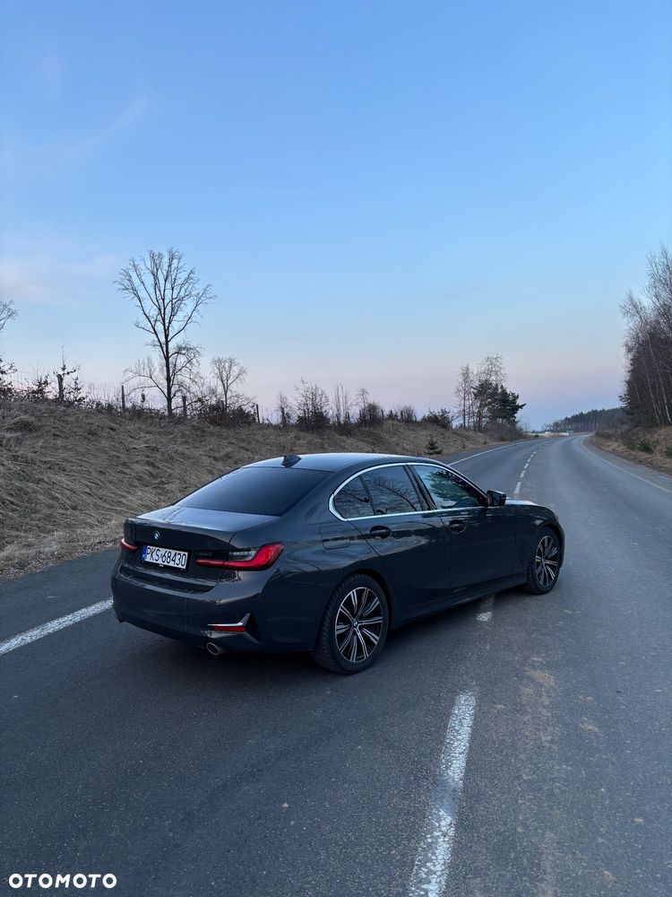 BMW Seria 3 318d Edition Luxury Line Purity - 11