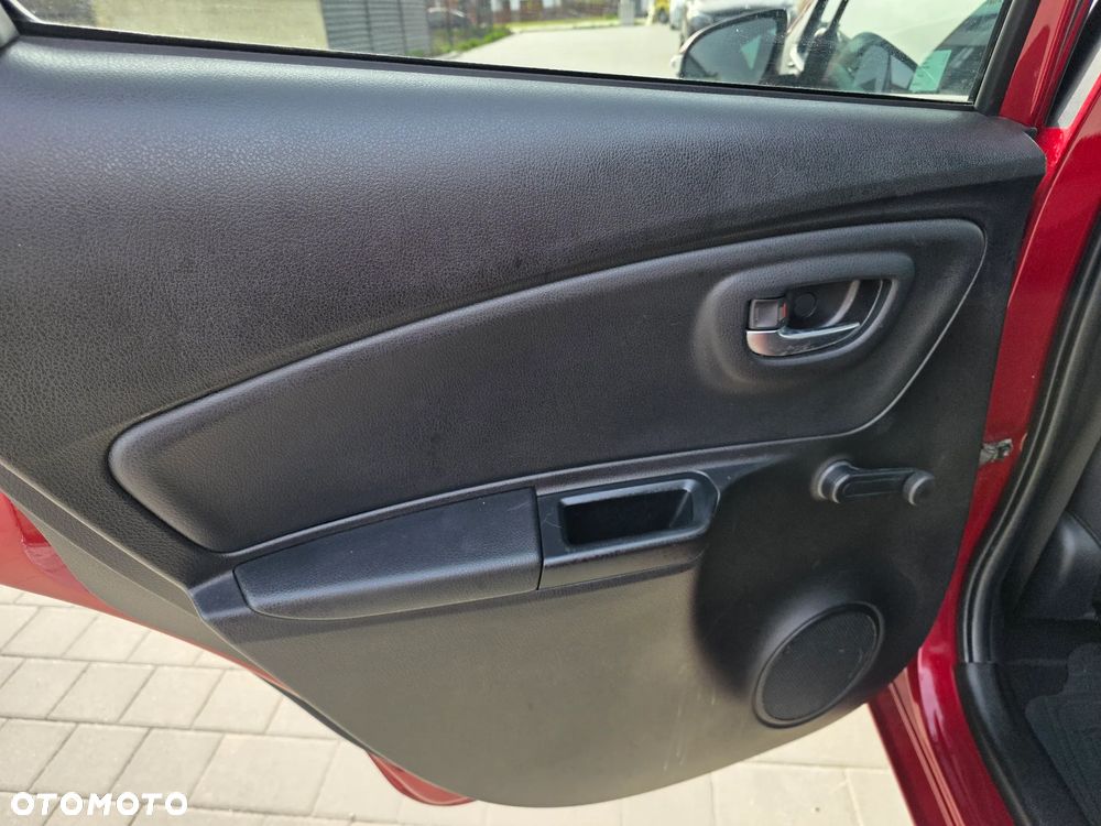 Toyota Yaris 1.5 Premium - 31
