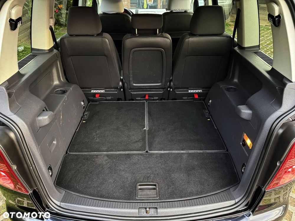 Volkswagen Touran 2.0 TDI DPF Highline Perfectline - 29