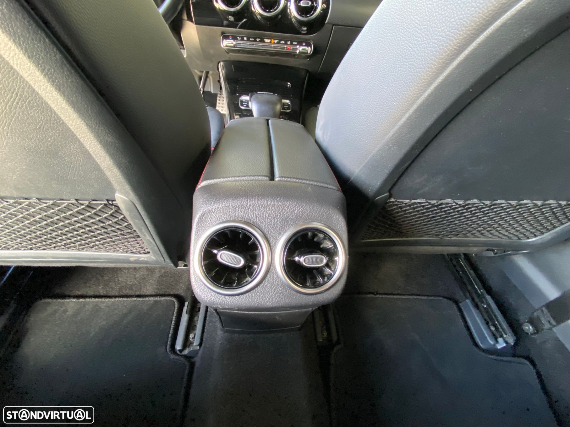 Mercedes-Benz A 180 d 7G-DCT AMG Line - 37