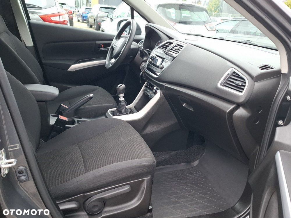 Suzuki SX4 S-Cross - 20