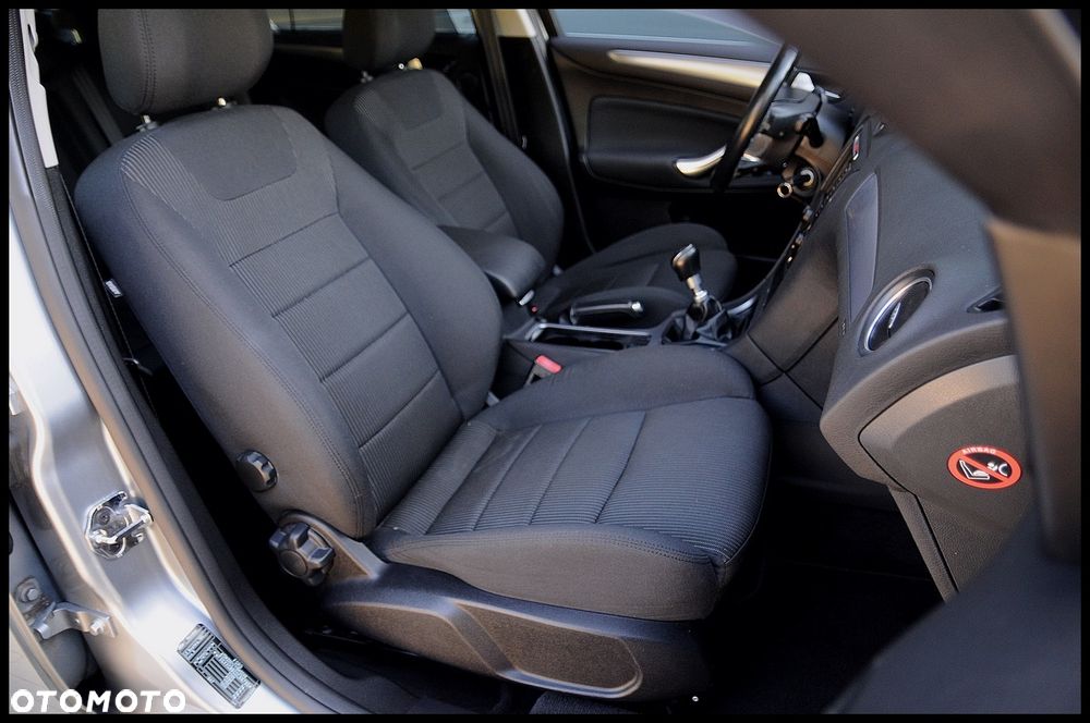 Ford Mondeo SW 2.0 TDCi Titanium - 22
