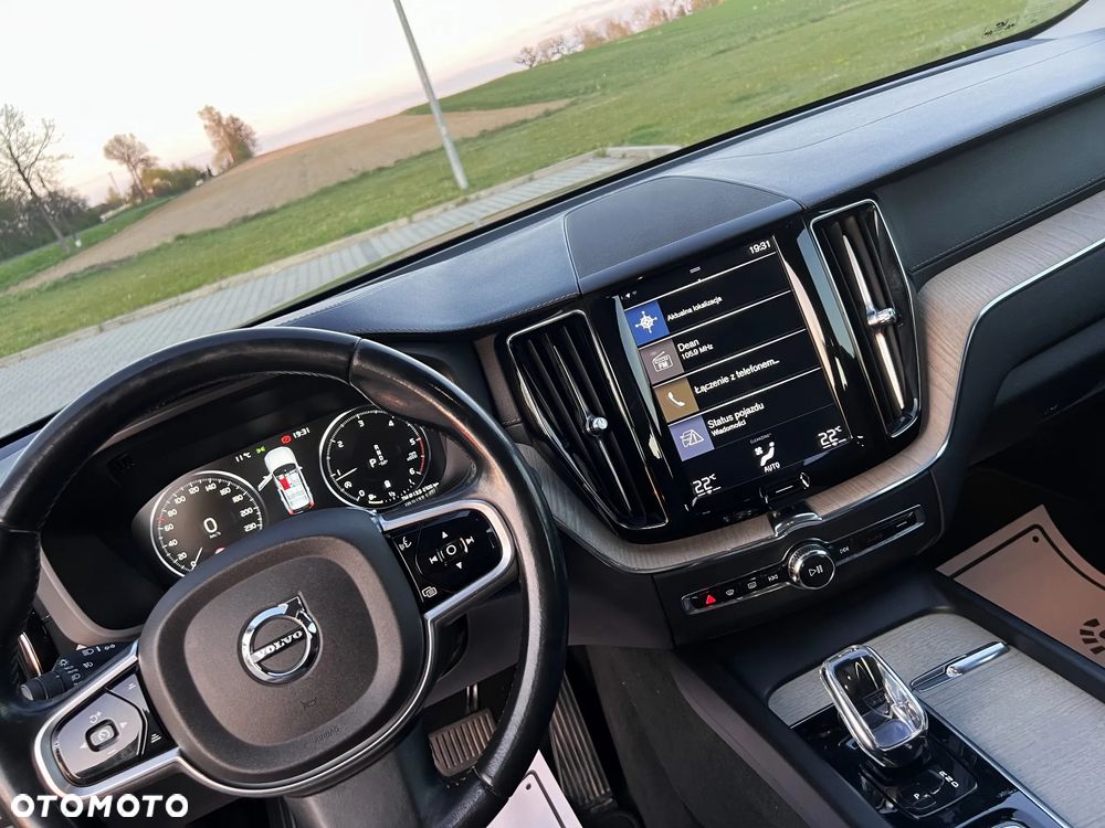 Volvo XC 60 B4 D AWD Geartronic Inscription - 29