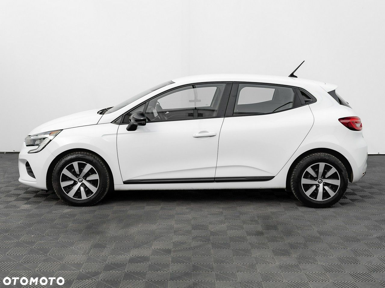 Renault Clio 1.0 TCe Equilibre - 10