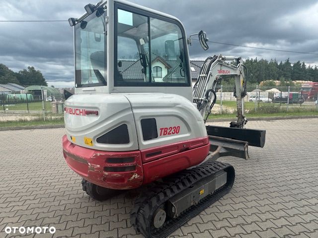 Takeuchi TB 230 - 3