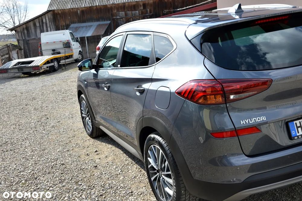 Hyundai Tucson 1.6 CRDi 48V-Hybrid 2WD DCT Select - 13