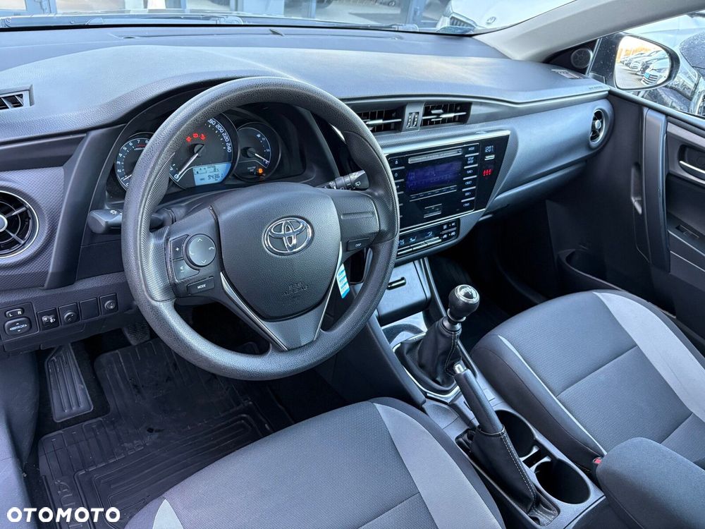 Toyota Auris 1.6 Active - 11