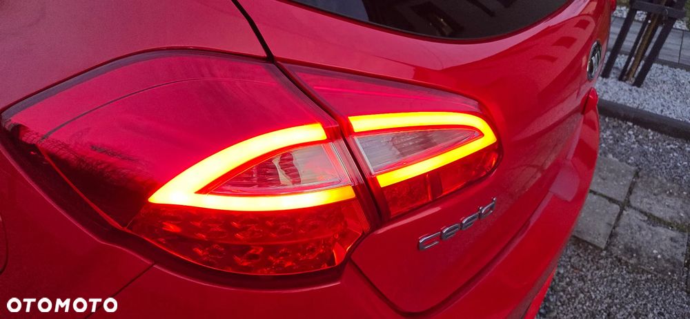 Kia Ceed 1.0 T-GDI GT Line - 30