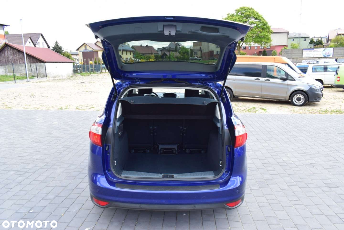 Ford C-MAX - 11