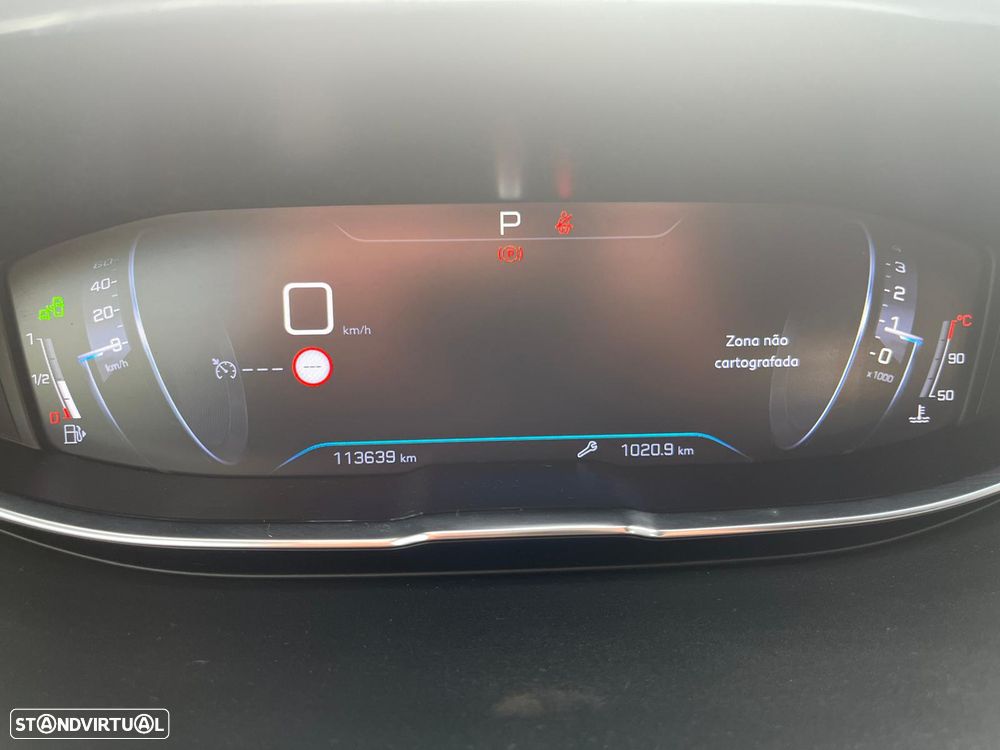 Peugeot 5008 1.5 BlueHDi GT Line J19 EAT8 - 17