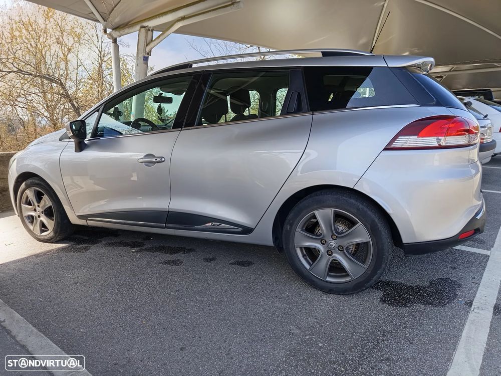 Renault Clio Sport Tourer Energy dCi 110 Start & Stop INTENS - 13