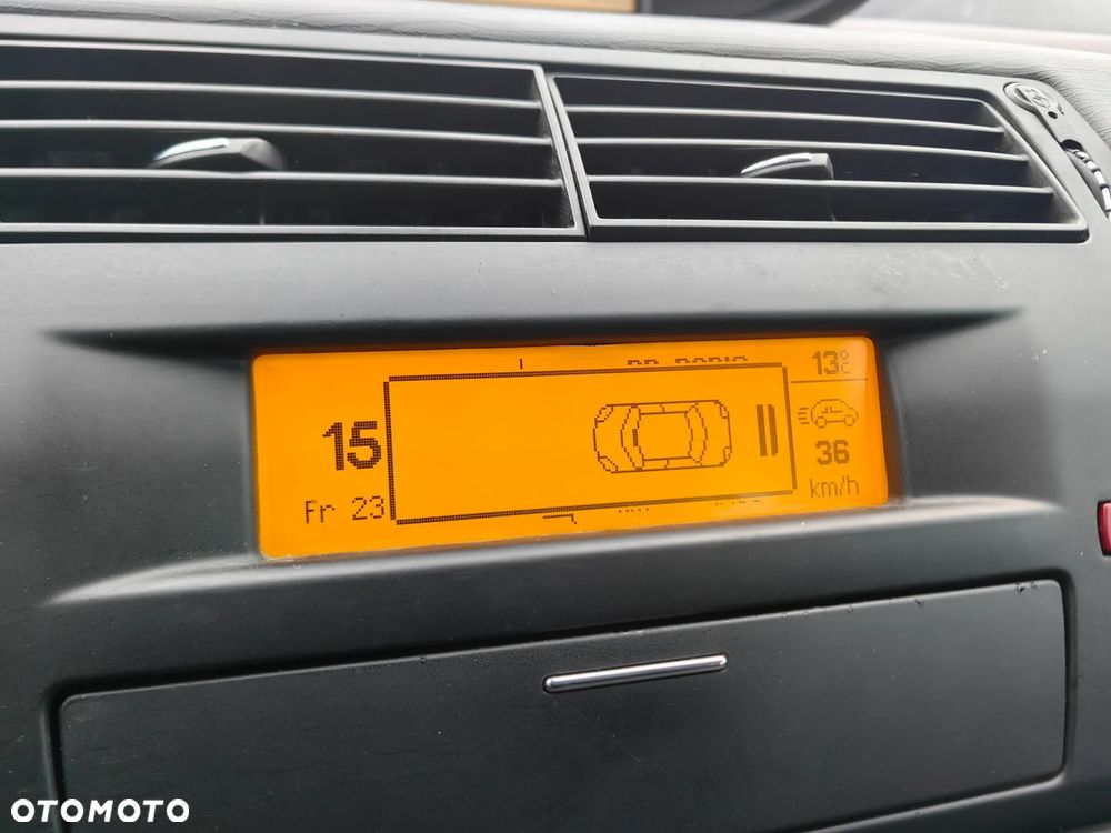 Citroën C4 1.6 16V Automatik Confort - 12