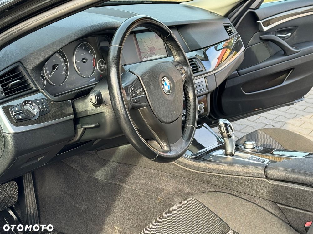 BMW Seria 5 - 18