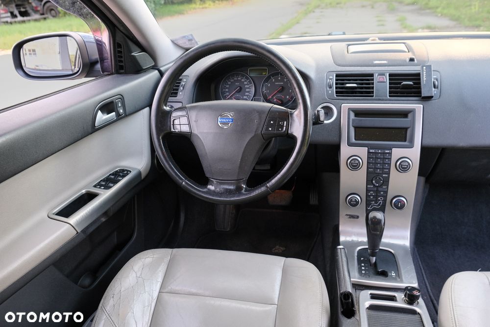 Volvo V50 T5 Momentum - 14