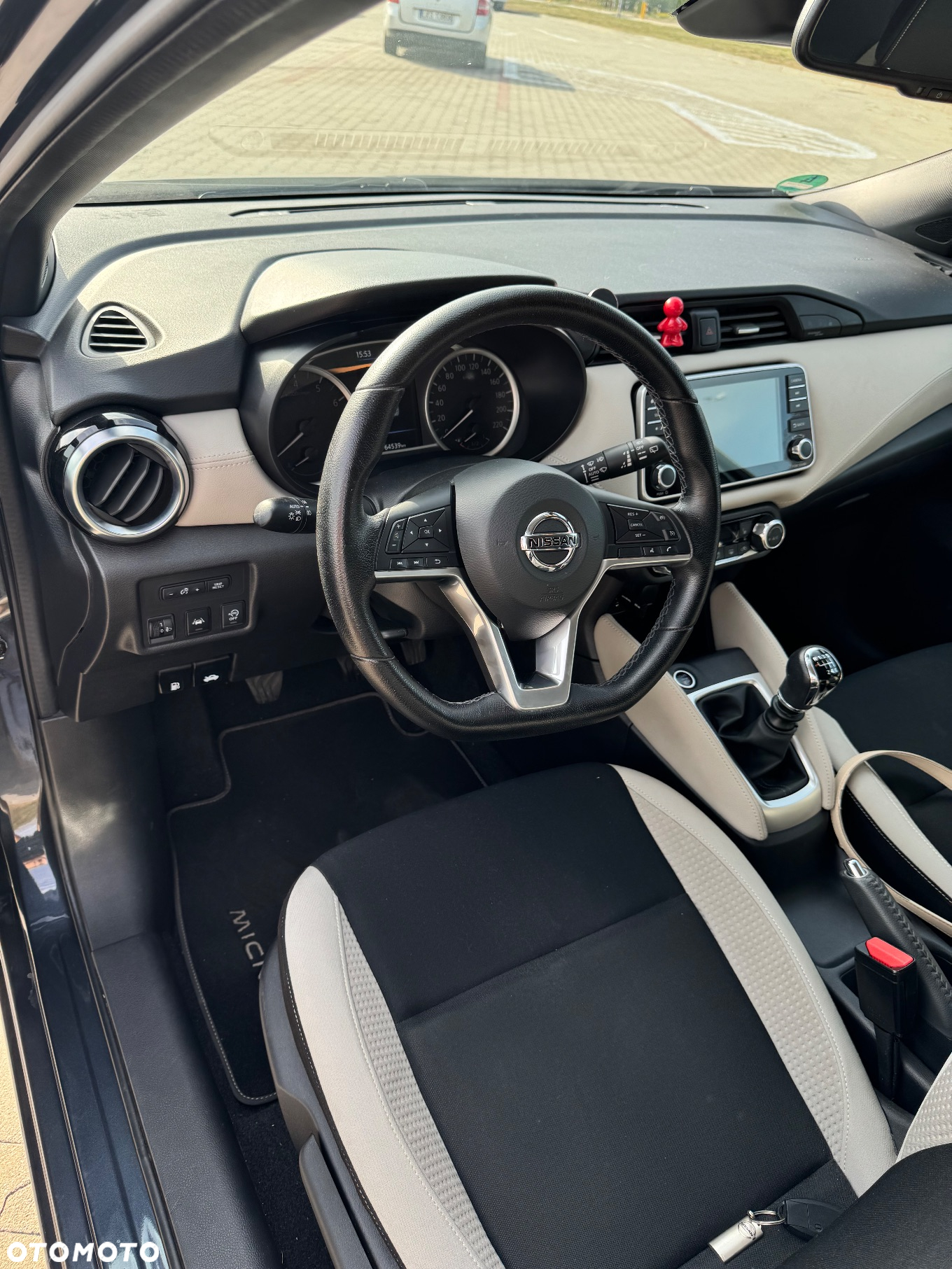 Nissan Micra 1.0 DIG-T Tekna - 19