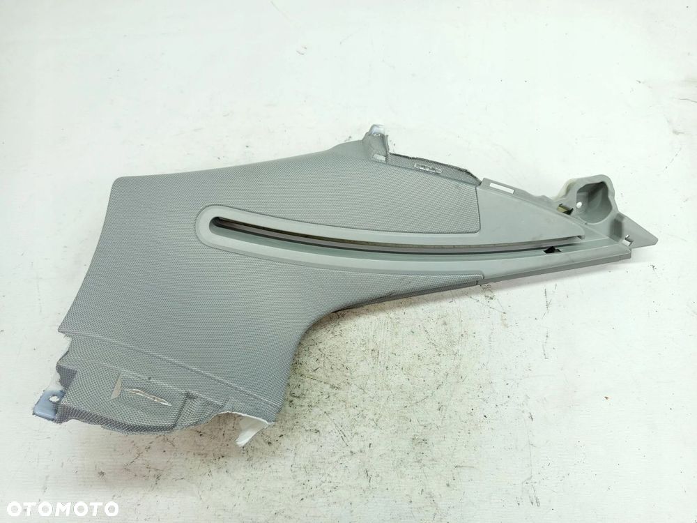 PLASTIK OSŁONA SŁUPKA LEWY TYŁ AUDI A4 B9 8W KOMBI - 1