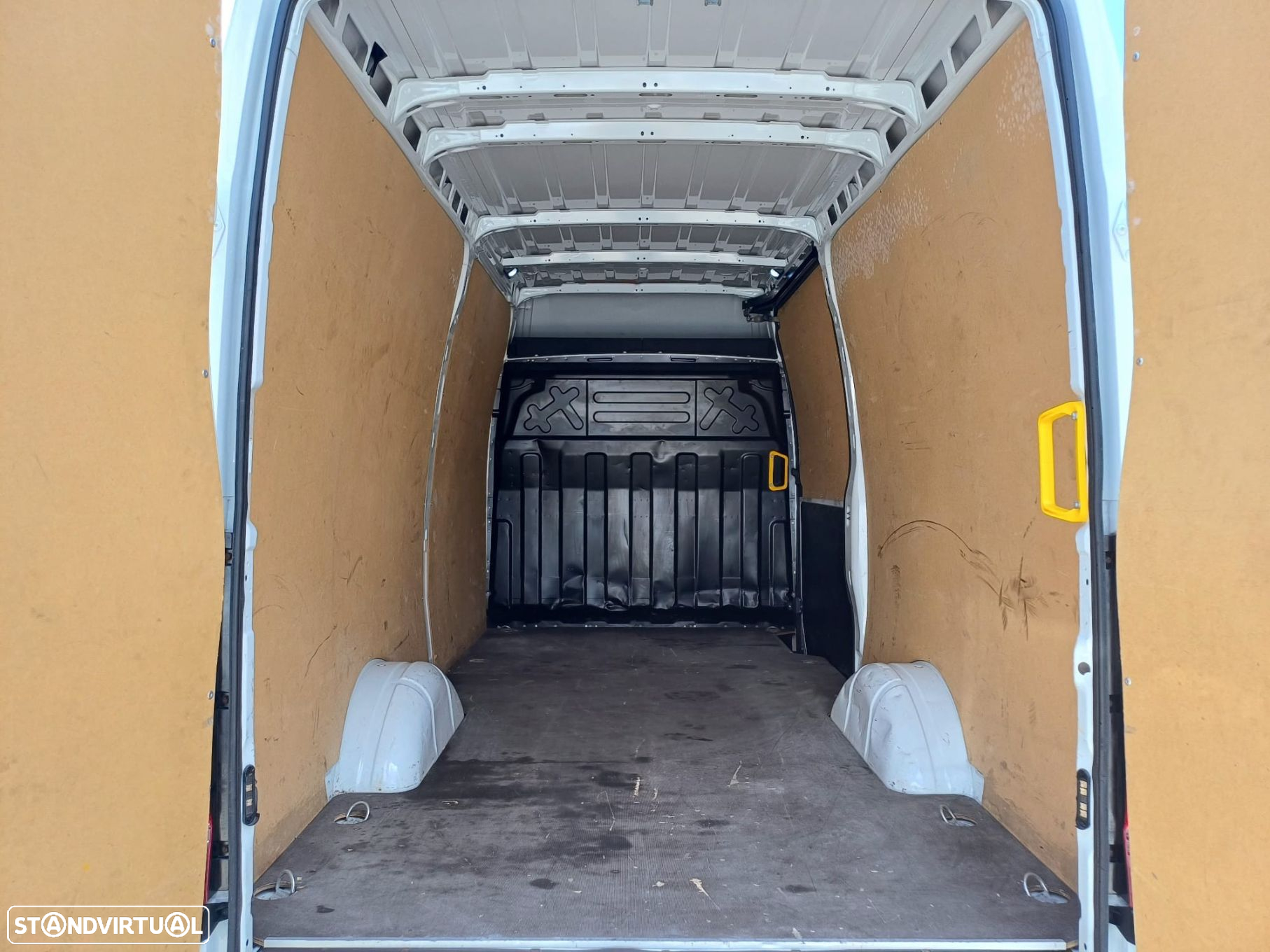 Iveco Daily 2.3 35C14 3450 CD - 18