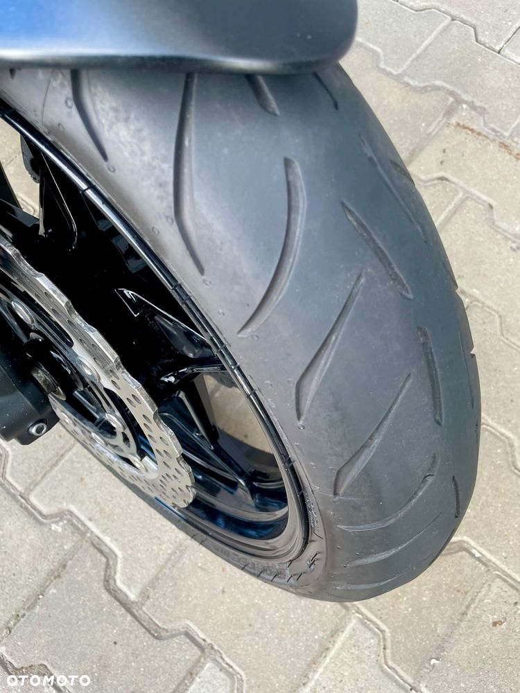Kawasaki Z 650 - 8