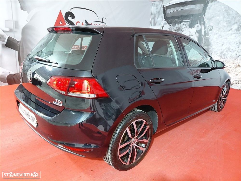 VW Golf 1.6 TDi GPS Edition Frotas DSG - 9