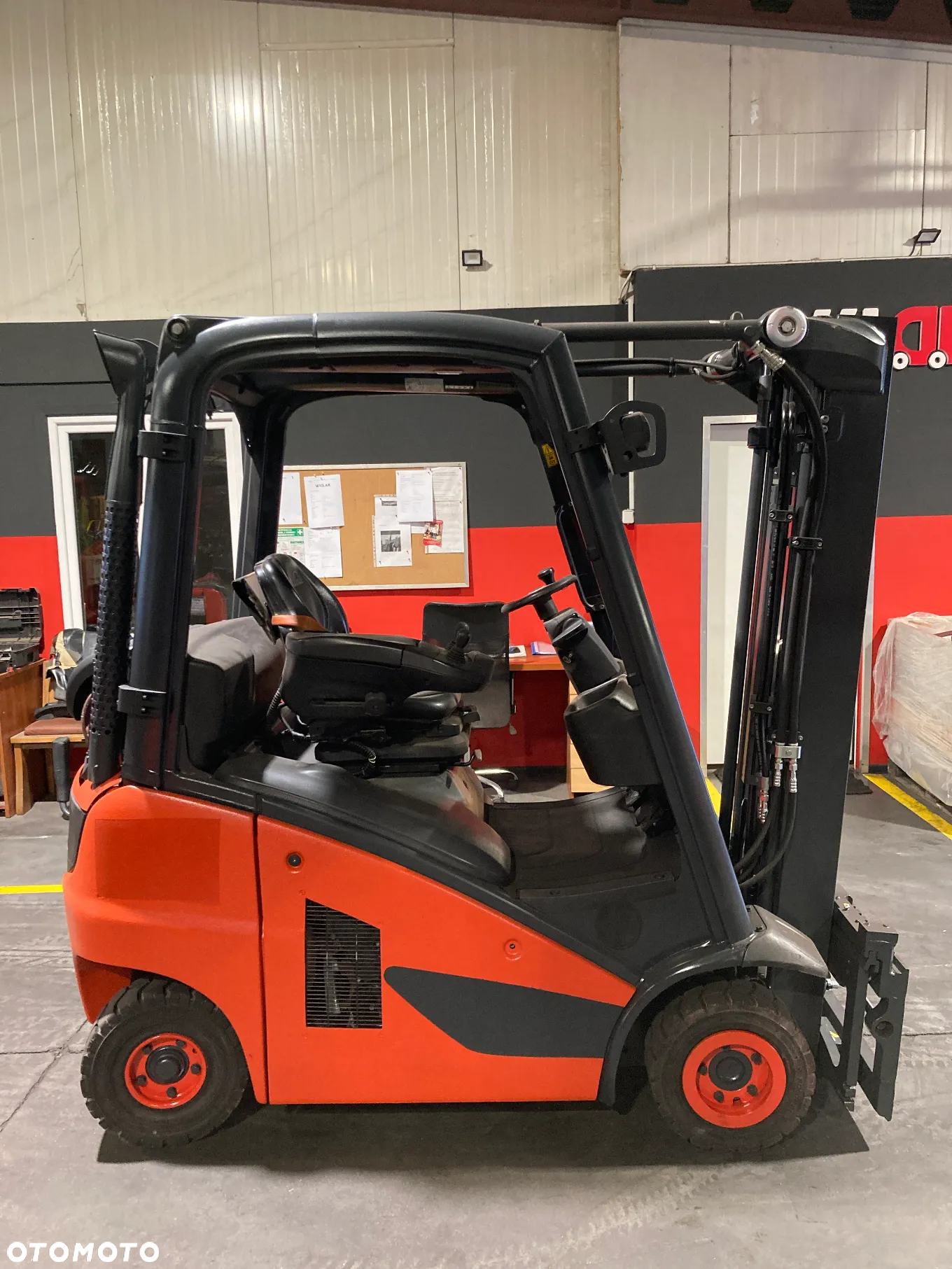 Linde [2019] Wózek Widłowy Linde H14T gaz 1,4t - 2