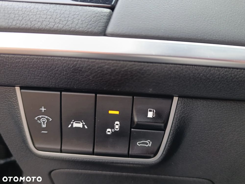 Kia Stinger 2.0 T-GDI GT Line - 12