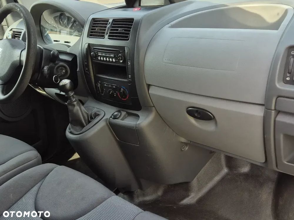 Peugeot Expert - 9