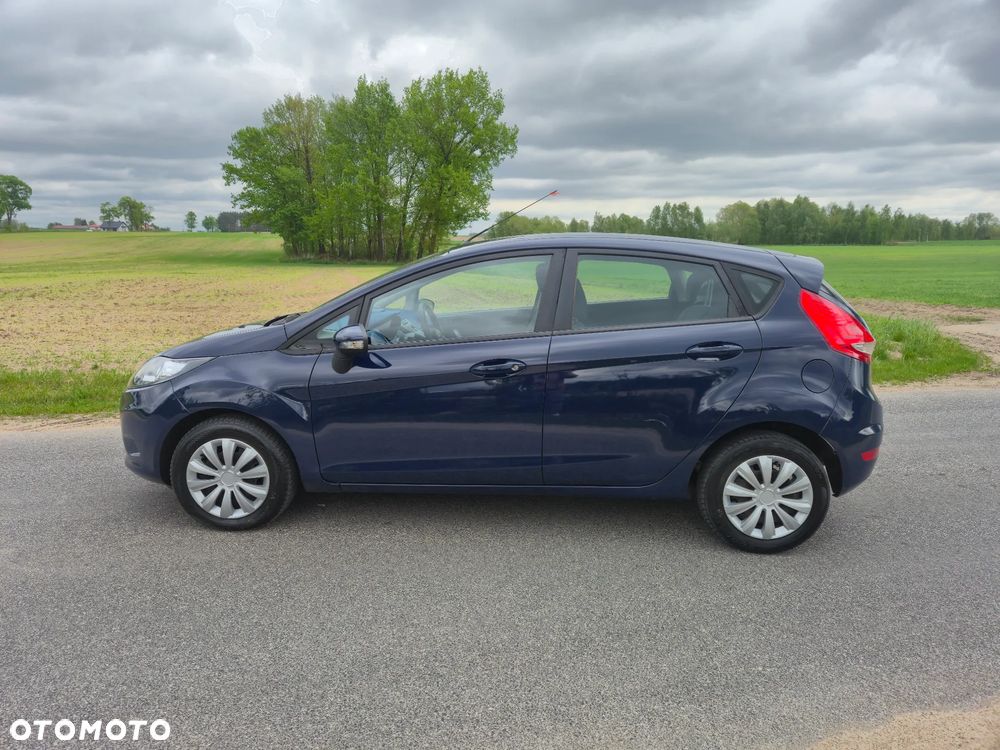 Ford Fiesta 1.25 Trend - 10