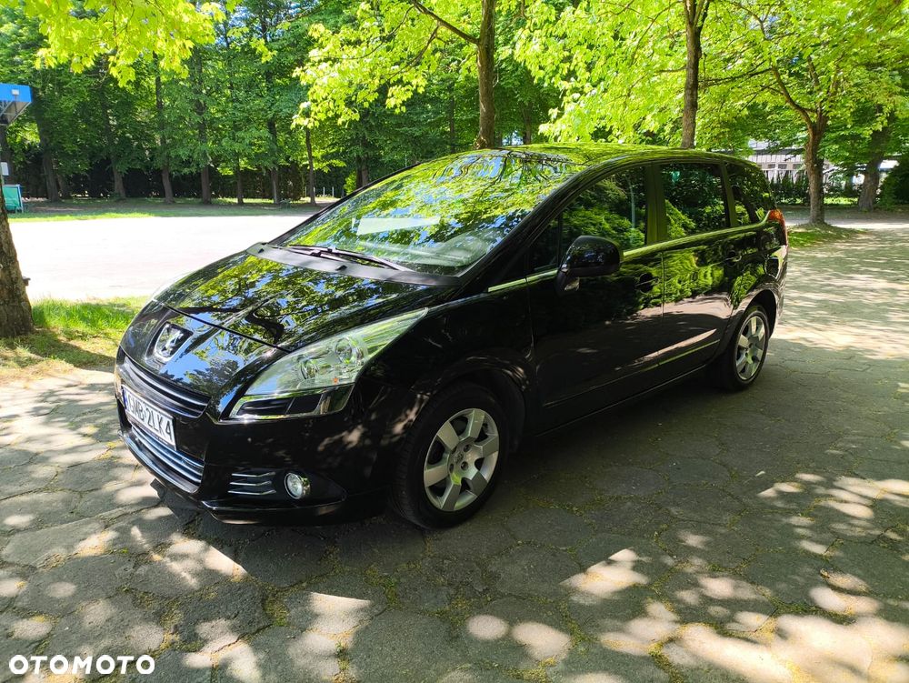 Peugeot 5008 155 THP Family - 8