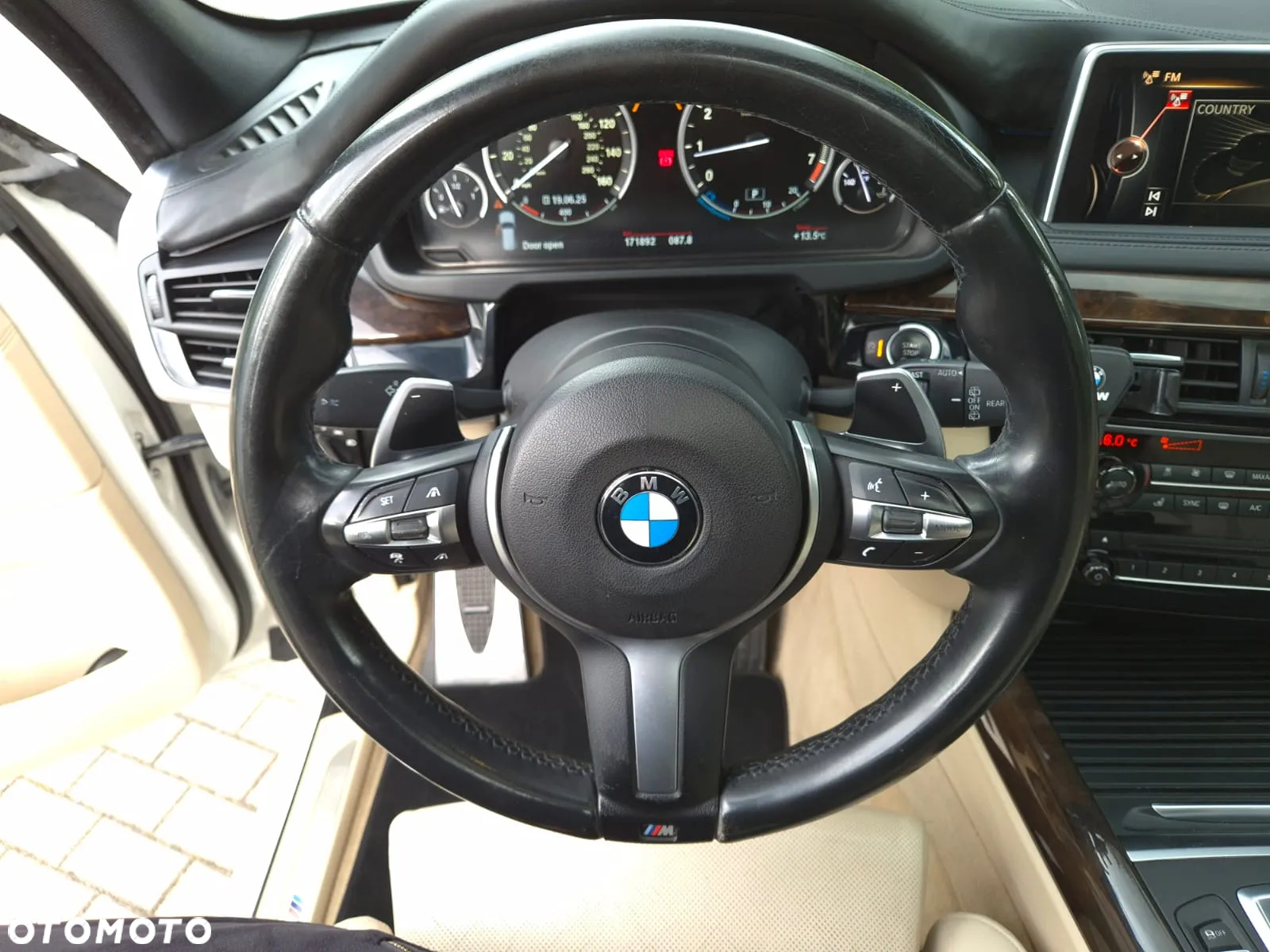 BMW X5 xDrive35i Sport-Aut - 32