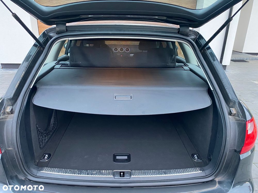 Seat Exeo 2.0 TDI CR Ecomotive Style - 36