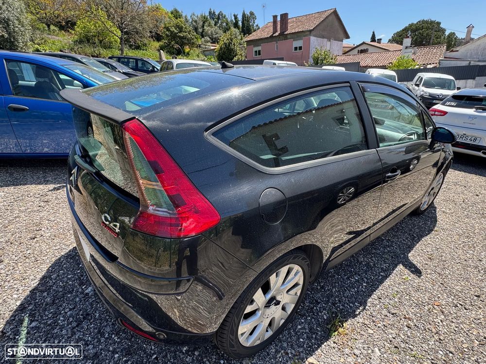 Citroën C4 1.6 HDi 110 VTR - 4