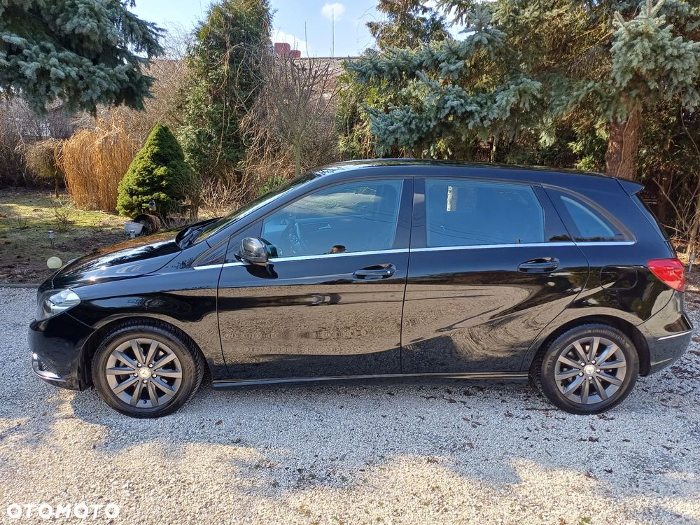Mercedes-Benz Klasa B 180 CDI (BlueEFFICIENCY) 7G-DCT - 2