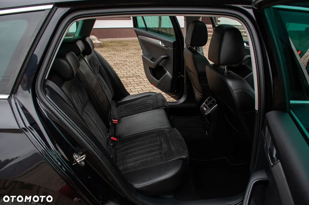 Skoda Superb 2.0 TDI 4x4 DSG Premium Edition - 7