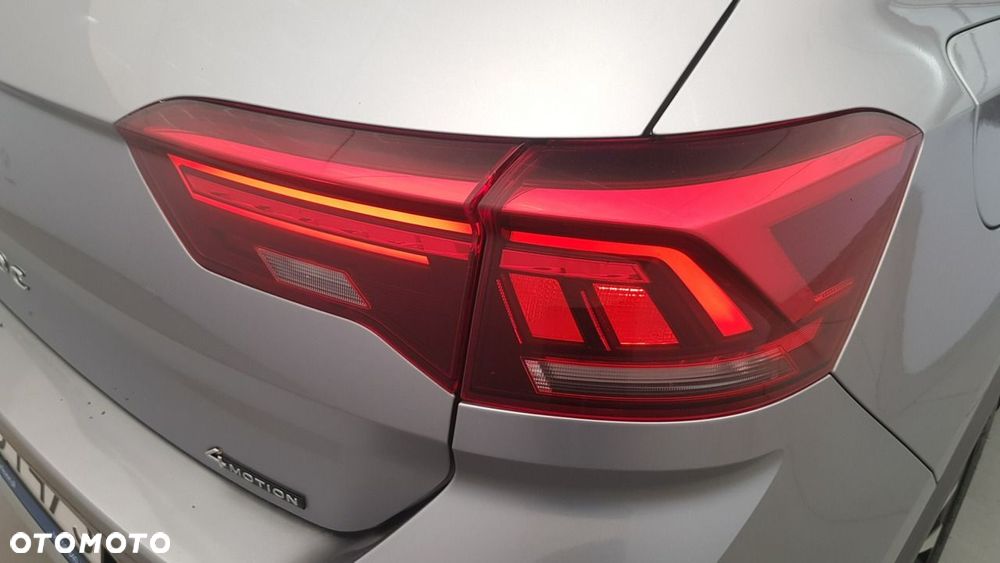 Volkswagen T-Roc - 12