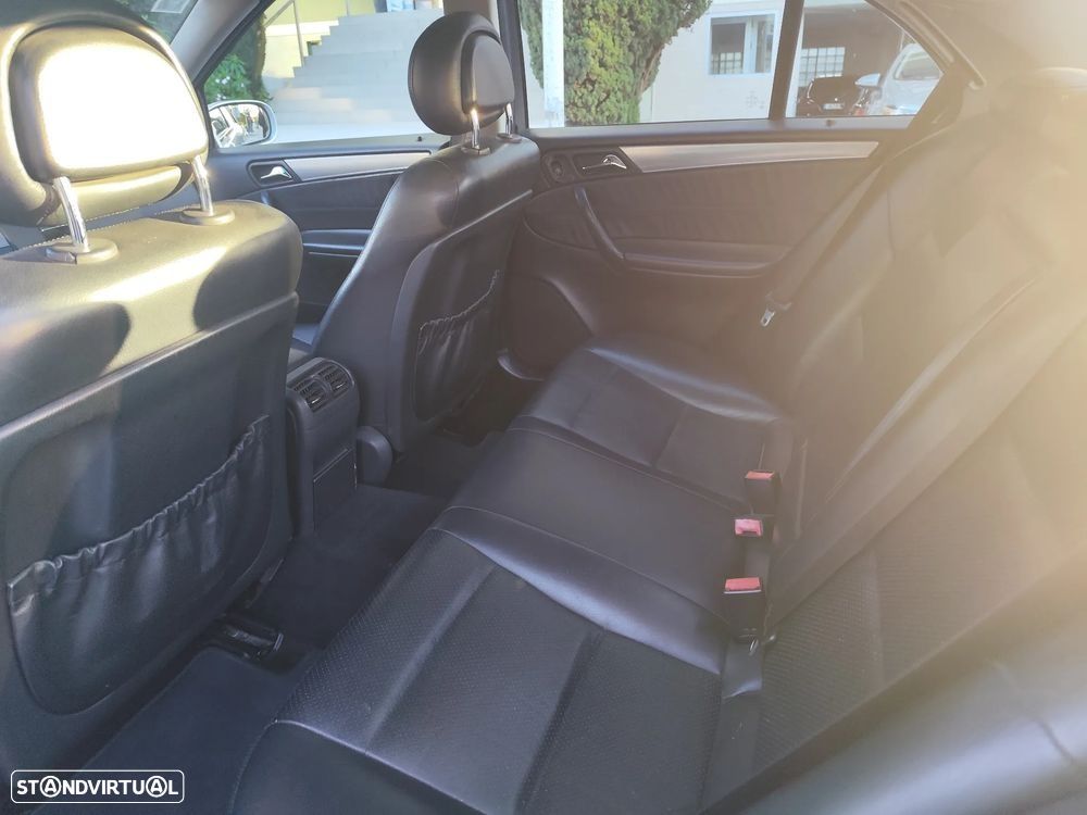 Mercedes-Benz C 220 CDi Avantgarde - 10