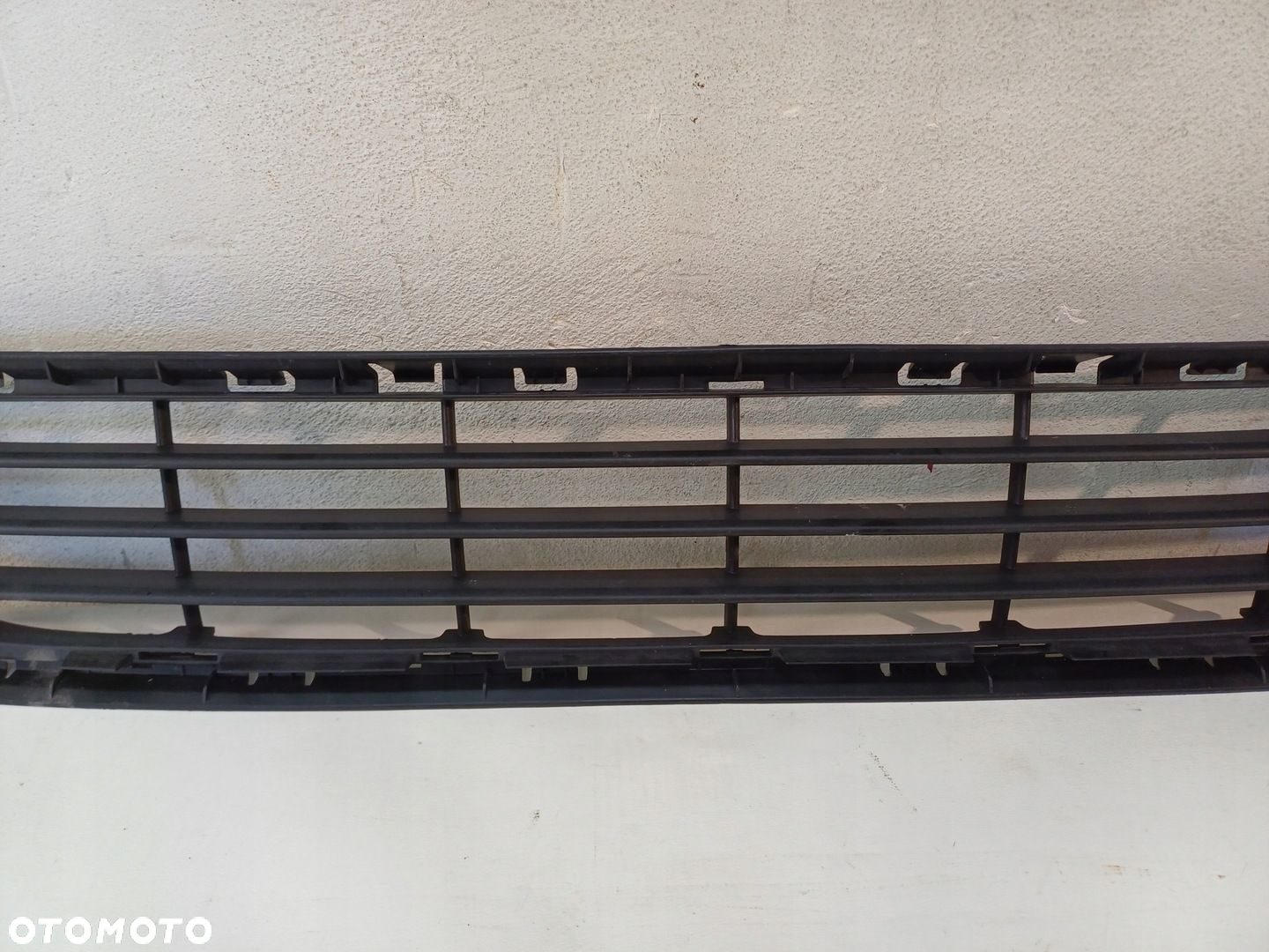 KRATKA ŚRODKOWA ZDERZAKA PRZÓD CITROEN BERLINGO III 3 08- - 3