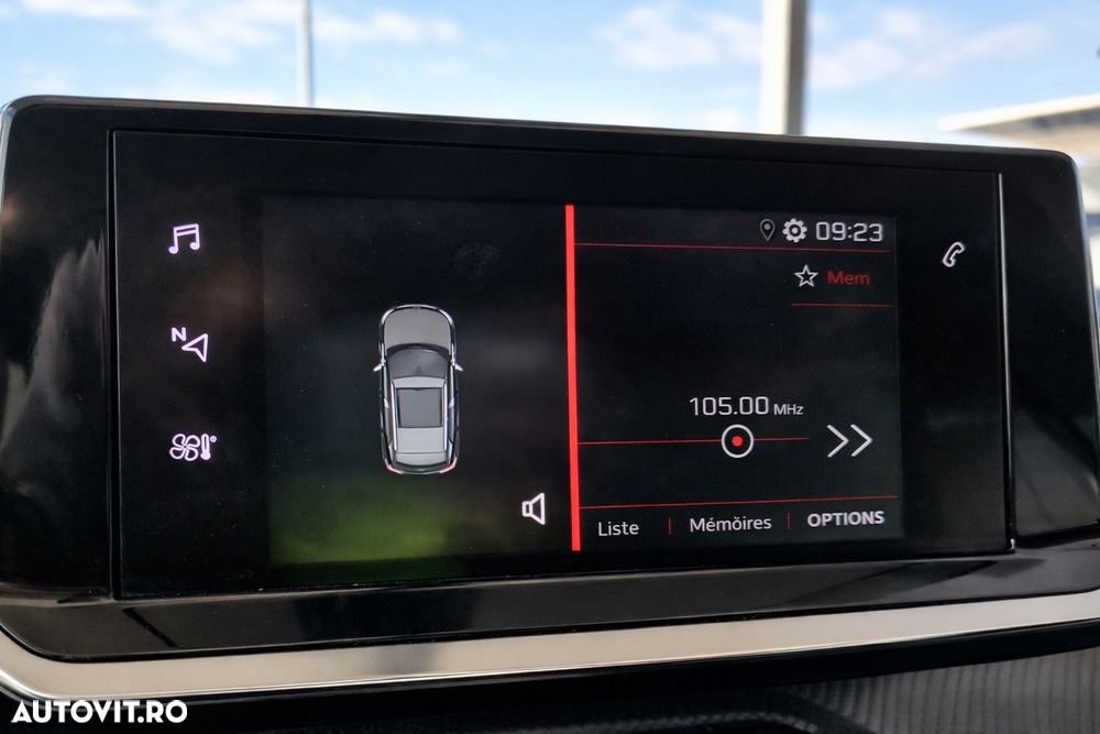 Peugeot 2008 1.5 BlueHDI EAT8 STT Allure Pack - 13