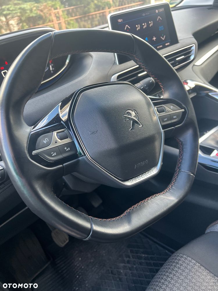 Peugeot 3008 1.2 PureTech Allure - 30