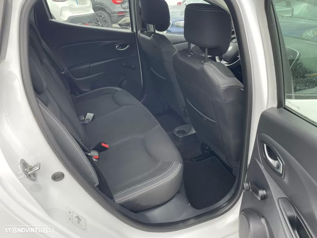 Renault Clio 1.5 dCi Zen - 15
