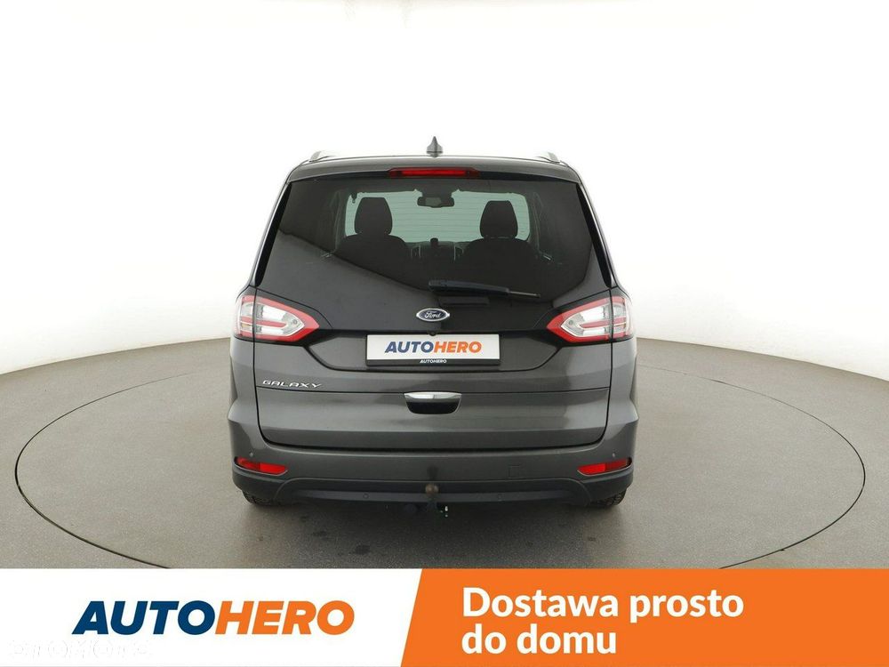 Ford Galaxy 2.0 EcoBlue Titanium - 6