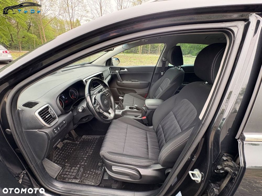Kia Sportage 1.6 GDI Black Edition 2WD - 20