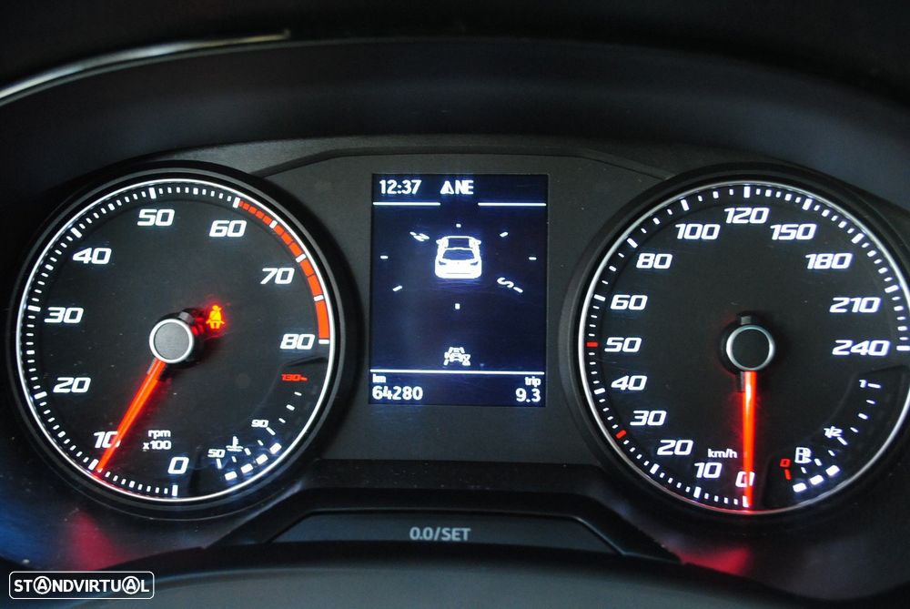 SEAT Arona 1.0 TSI FR - 8