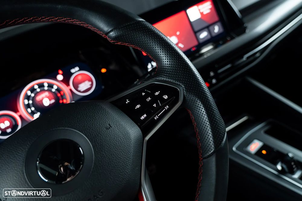 VW Golf 2.0 TSI GTI Clubsport DSG - 12