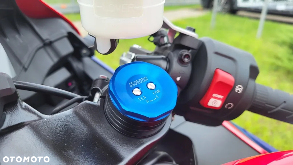 Honda CBR - 7