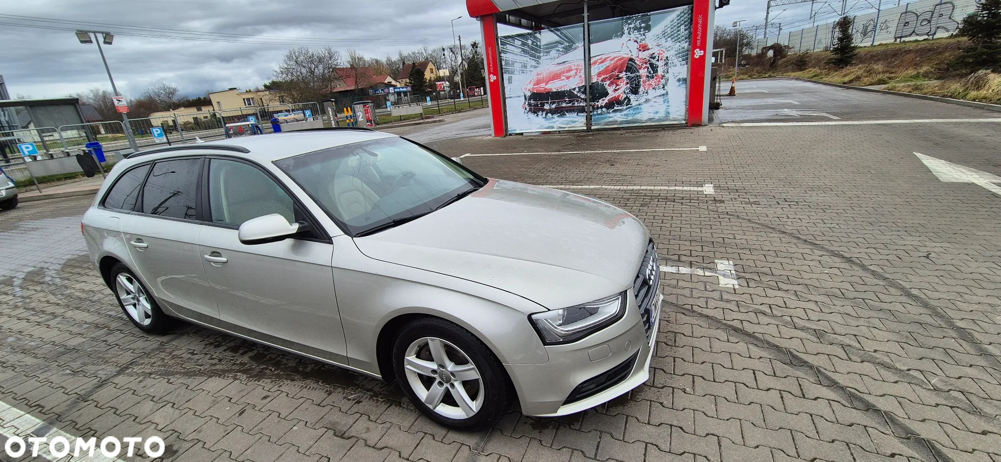 Audi A4 Avant 2.0 TDI 116g DPF Attraction - 4