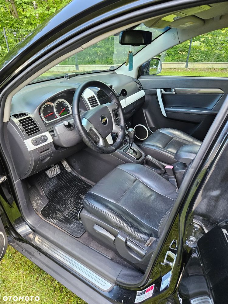 Chevrolet Captiva 2.0 d LT high - 12