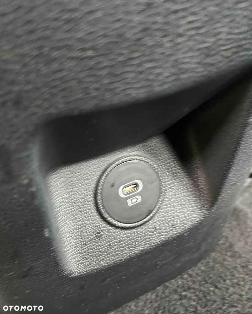 Kia Ceed 1.5 T-GDI L - 19