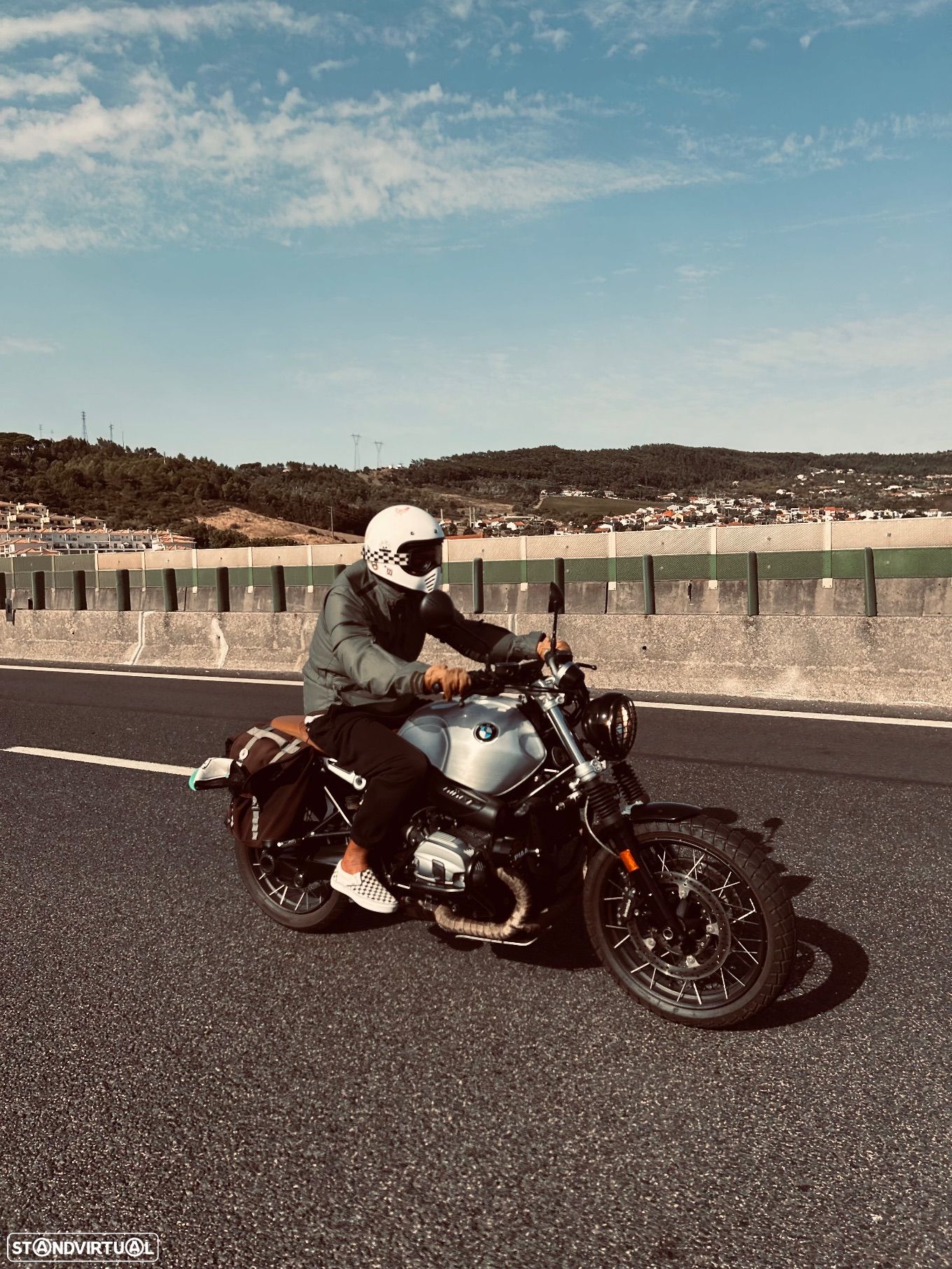 BMW R nineT - 1