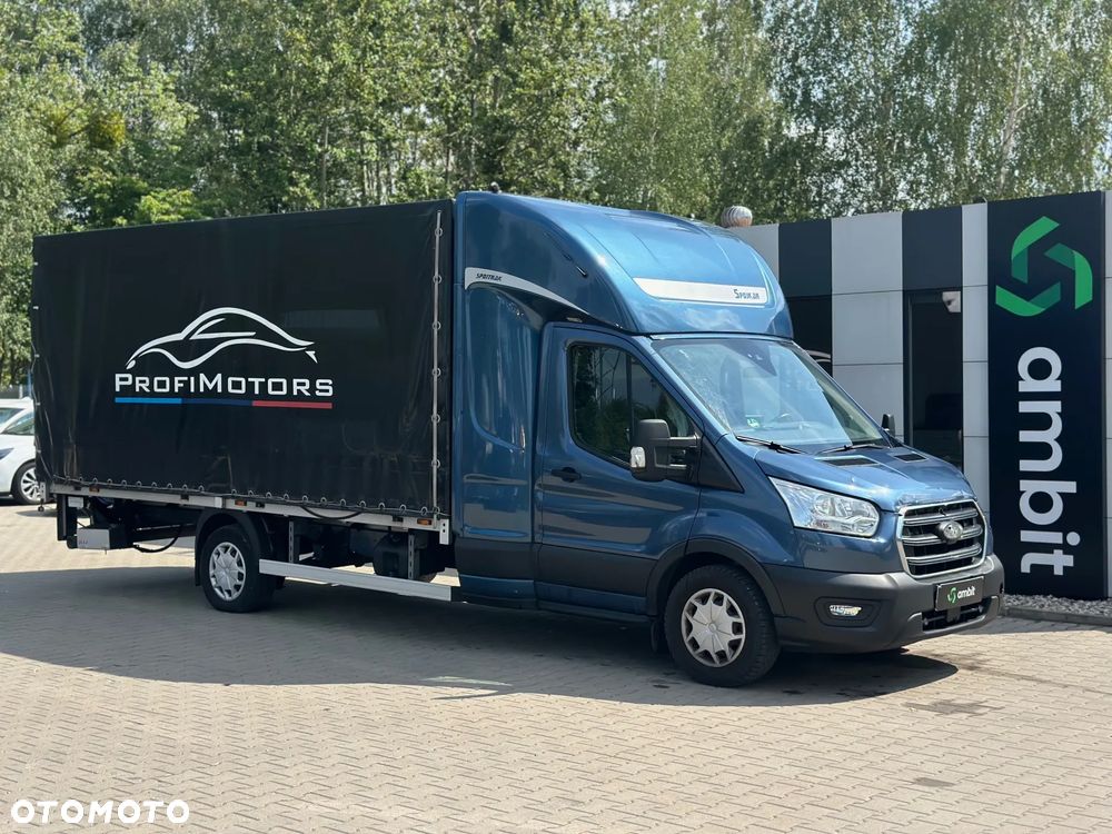 Ford Transit - 1