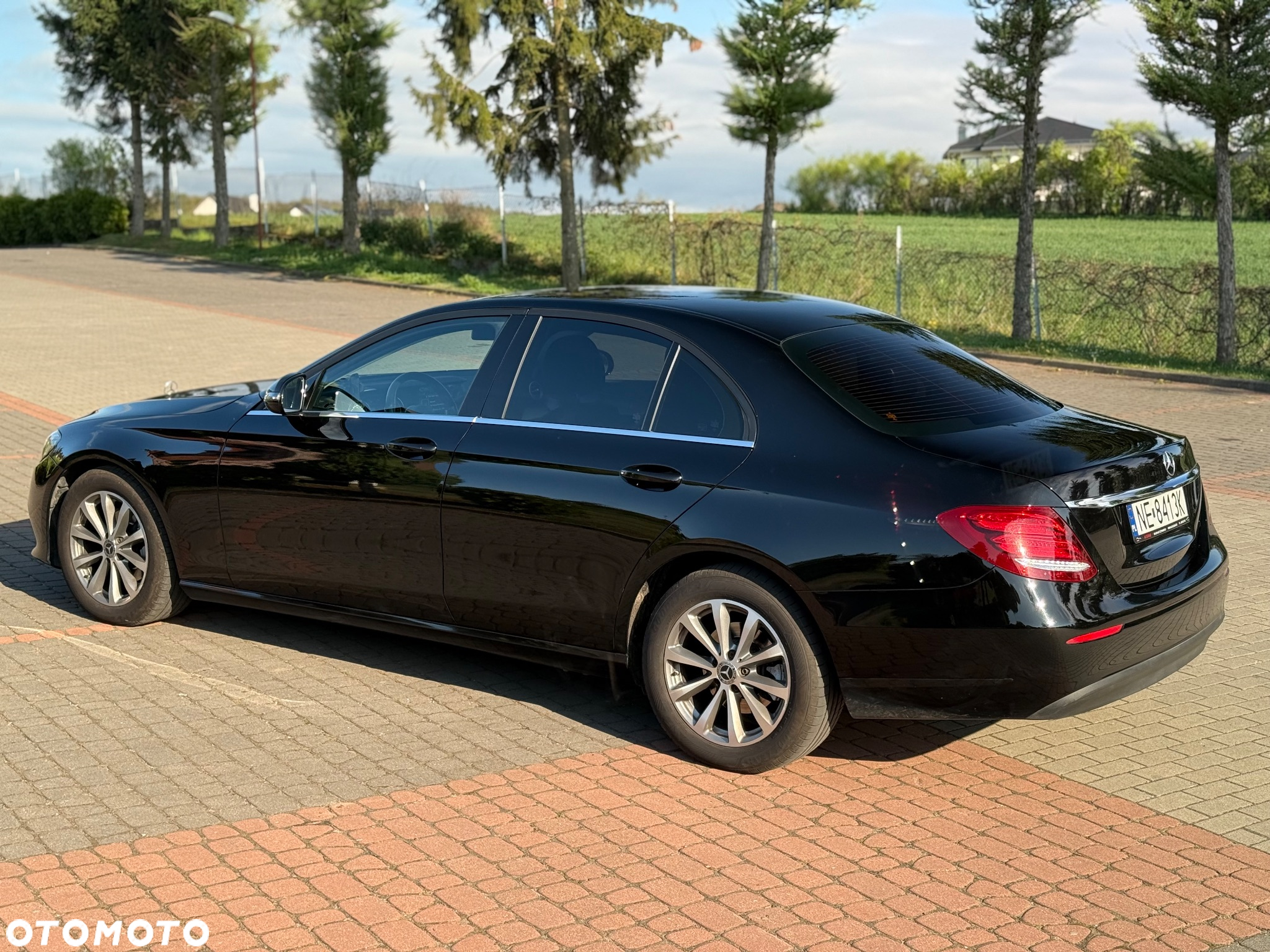 Mercedes-Benz Klasa E 200 d 9G-TRONIC - 18